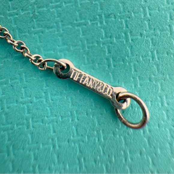 RARE Tiffany & Co. Vintage Tahitian Pearl & Diamond by the Yard Bracelet in Plat - Picture 6 of 8